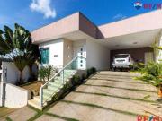 Excelente casa com 3 dormitórios à venda, 239 m² por R$...