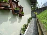 Excelente Casa com 6 dormitórios sendo 2 suítes, no...