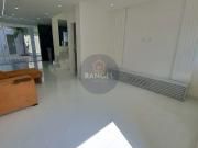 Excelente casa com fino acabamento e maravilhoso espaÃ§o...