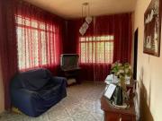 Excelente casa com terraço vaga na garagem em Cordovil...