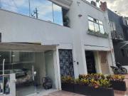 Excelente Casa Comercial en Santa Monica Residencial