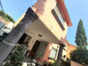 EXCELENTE CASA CON ALBERCA COMPARTIDA