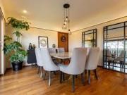 EXCELENTE CASA CON AMPLIO JARDÍN EN ABASOLO 24 SAN...