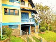 Excelente casa de 3 Quartos