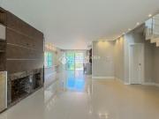 excelente Casa de 3Dorm com 3 Suites Ecoville