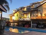 Excelente Casa de Alto Padrão no Horto.