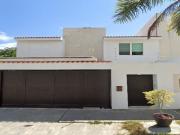 ¡Exclusividad y Lujo en el Corazón de Cancún!...