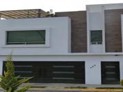 Excelente casa de RECUPERACIÓN BANCARIA