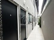 Excelente casa de sobreposta alta em condomínio com piscinas