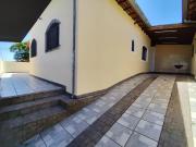 Excelente casa disponível para venda ou locação super...