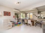 Excelente Casa em Condomínio, Semimobiliada, 178m²,... Excelente Casa em Condomínio, Semimobiliada, 178m²,...