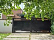 Excelente Casa en Alquiler en Gonnet 3 Dorm Escritorio...