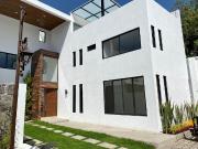 Excelente casa en condominio a estrenar!