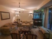 Excelente Casa En Condominio Conjunto Parque Cousiño. 5d/3b