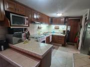 Excelente Casa en Condominio, finos acabados, amplias...