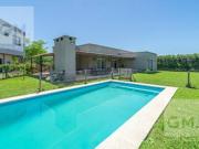 Excelente Casa en El Cantón Puerto