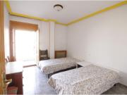 EXCELENTE CASA EN EL CENTRO DE BAZA!