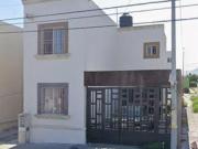 Excelente casa en esquina! en bulevard con recámara en...