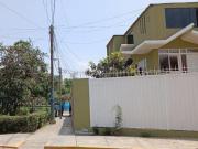 EXCELENTE CASA EN ESQUINA URB. LOS PROCERES VENTANILLA...