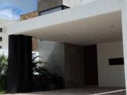 | Excelente casa en privada de Dzityá |