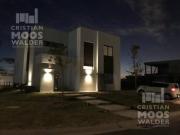 Excelente Casa en Puertos del Lago
