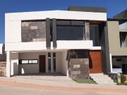 Excelente Casa en Punta San Luis