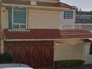 ¡EXCELENTE CASA EN REMATE BANCARIO!