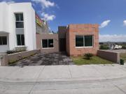 ¡EXCELENTE CASA EN RENTA!