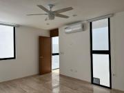 | Excelente casa en renta en la privada Navita |
