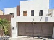 ¡Excelente CASA en VENTA cerca del MAR!