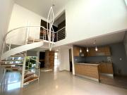 EXCELENTE CASA EN VENTA CON SEGURIDAD EN LAGO DE...