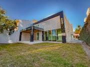 Excelente casa en venta de lujo en Puerta de Hierro en coto