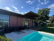 Excelente casa en venta en Joaquin Gorina, 2 dormitorios