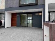 Excelente Casa en venta Fraccionamiento Cumbres Residencial