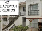 EXCELENTE CASA EN VENTA UBICADA EN CAL PAVO REAL 451 B...