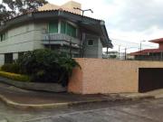Excelente Casa en Venta, Uso de Suelo Para Oficinas...