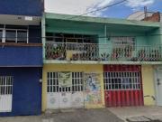 EXCELENTE CASA EN VENTA Y EN OPORTUNIDAD PARA INVERTIR,...