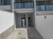 EXCELENTE CASA GEMINADA COM ENTRADA INDIVIDUAL NO BAIRRO...