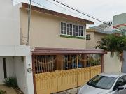 Excelente casa la venta de Remate Bancario hagamos...