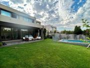 EXCELENTE CASA MEDITERRANEA EN VENTA CHAMISERO