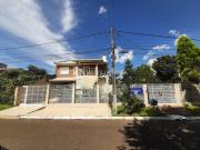 Excelente casa no bairro Igara, com 280m² privativos.