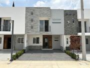 Excelente Casa Nueva en Venta, Coto Privado en Lomas de...