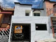 EXCELENTE CASA REMODELADA EN SAN JERONIMO CALERAS,...