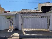EXCELENTE CASA TÉRREA COM MEZANINO NA CHÁCARA CACHOEIRA