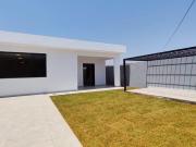 Excelente Casa toda na Laje, nova