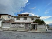 EXCELENTE CASA, UBICACION, VISTA Y PRECIO EXCELENTE CASA, UBICACION, VISTA Y PRECIO