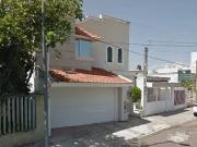 EXCELENTE CASA UBICADA EN LA COL SALVADOR DIAZ MIRON, EN... EXCELENTE CASA UBICADA EN LA COL SALVADOR DIAZ MIRON, EN...