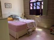 Excelente Casa Ã Venda em PituaÃ§u â 5/4 sendo 4 suÃtes