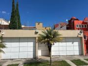 Excelente casota en Bugambilias 3 Rec, 4 Baños, cochera...