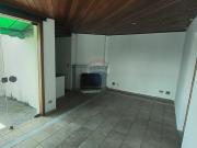 Excelente cobertura duplex para locação na Av Giovanni...